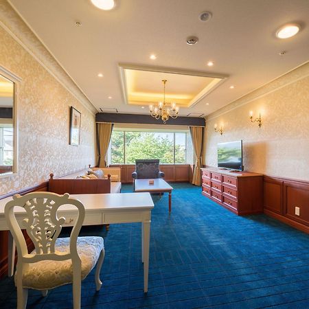Urabandai Lake Resort Geihinkan Nekoma Rikyu Kitashiobara Extérieur photo