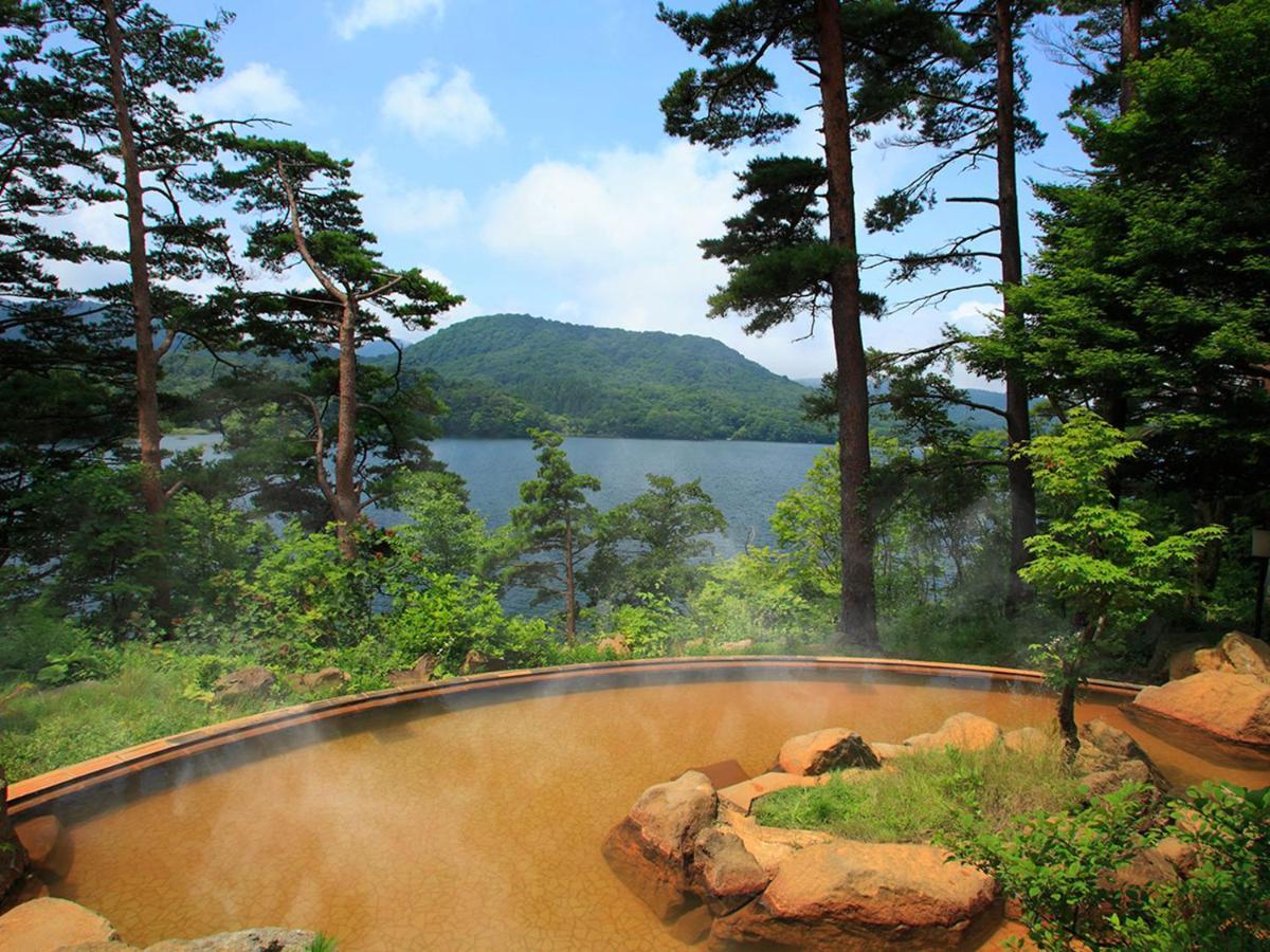 Urabandai Lake Resort Geihinkan Nekoma Rikyu Kitashiobara Extérieur photo
